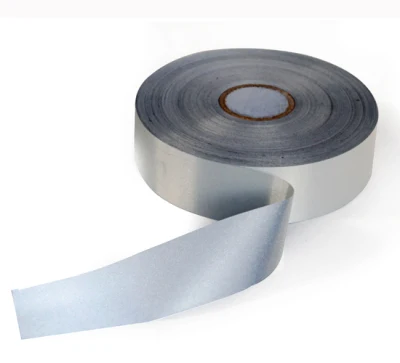 通常の反射テープ (POL) は工場から出荷されます